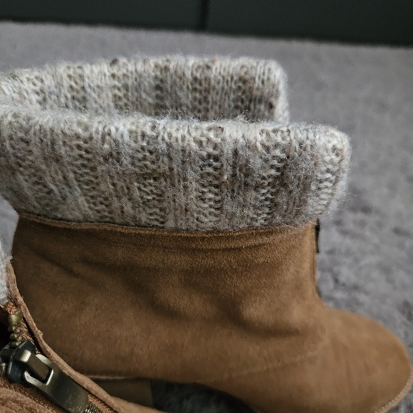 Chinese Laundry Marvel Women Dark Carmel Suede Carmel Ankle Boot Size 8 - Picture 6 of 9